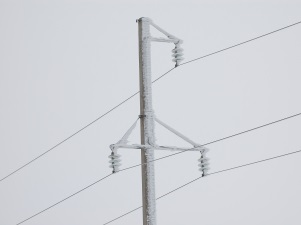 Толщина наледи на ЛЭП в Оренбургской области достигала трех сантиметров