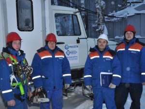 Сильный снегопад и резкое понижение температуры вызвали обледенение ЛЭП в Коми-Пермяцком округе