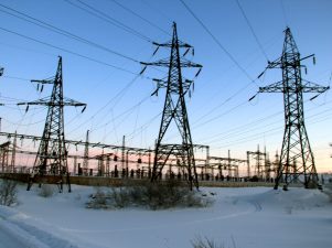 Около 10,5 млрд кВтч электроэнергии передано по сетям Колэнерго в 2015 году