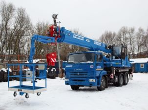 Современная спецтехника позволяет «Пермэнерго» выполнять сложные операции