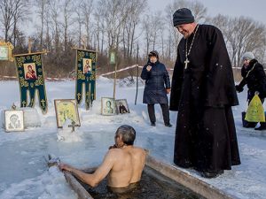 Крещение в светлой купели: кузбасские энергетики обеспечили техприсоединение к сетям храмов в двух поселках области
