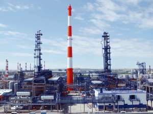 Орский НПЗ увеличил выпуск светлых нефтепродуктов