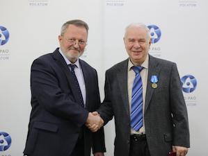 Ветераны атомной отрасли награждены знаками отличия госкорпорации «Росатом»