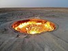 Президент Туркмении поручил потушить «Врата ада» в пустыне Каракумы