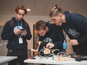 Нововоронежские школьники примут участие в международных робототехнических соревнованиях «Eurobot-2024»