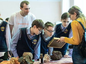 Омские школьники исследовали геологическое богатство родного края при поддержке ОНПЗ и Русского географического общества