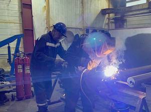 «Сахаэнерго» изготовливает 99-й резервуар для хранения дизтоплива