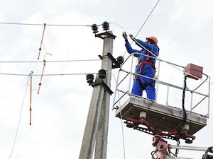 «Чеченэнерго» отремонтирует более 200 км линий электропередачи в 2024 году