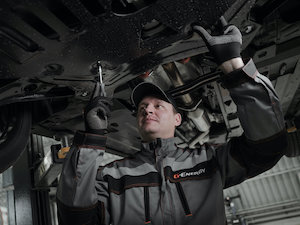 «Газпромнефть-СМ» представила мультимедийный справочник по уходу за автомобилем