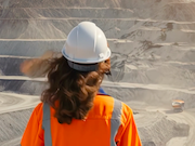 В 2026 году Восточная горнорудная компания запустит обучение ИИ-технологиям для женщин на инженерных и руководящих позициях