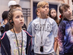 «Газпромнефть-СМ» открывает школьникам путь в нефтепереработку