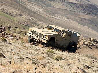 Армия США заказала еще полторы тысячи бронетранспортеров Oshkosh