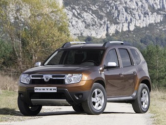 Кроссовер Dacia Duster оказался в два раза дороже Renault Logan
