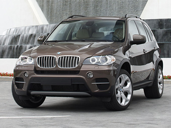 BMW X5 получил восьмиступенчатый автомат и 407-сильный мотор