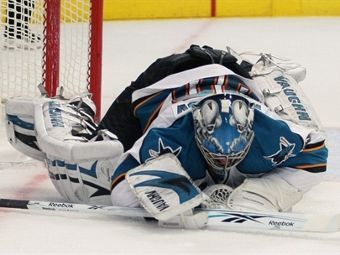 Вратарь сборной России отразил 50 бросков в матче НХЛ