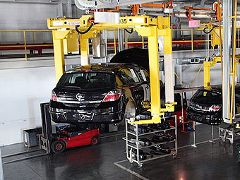 В России появятся сборочные производства Opel и Mercedes-Benz
