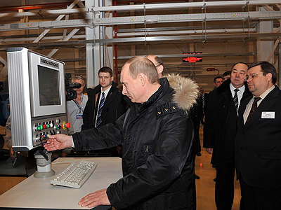 Владимир Путин запустил производство нового трансформаторного завода