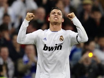 Криштиану Роналду побил рекорд Пушкаша