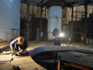 В реакторном отделении строящегося энергоблока №4 Ростовской АЭС ведутся бетонные работы