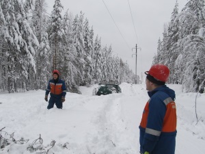 «Карелэнерго» восстанавливает электроснабжение поселков Олонецкого района