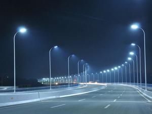 287 км линий наружного освещения построят вдоль региональных дорог в 2017 году