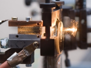 «Росэлектроника» разработала устойчивые к радиации и коррозии системы освещения на диодных лазерах