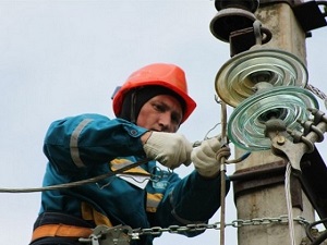 «Кировэнерго»  в 2018 году переобустроит 23 км ЛЭП в  160 детсадах и школах Кировской области