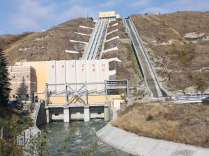 Баксанская ГЭС реконструирует водоприемник напорного бассейна