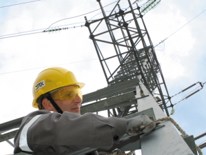 В 2018 году Днепровские электросети отремонтировали более 2000 километров ЛЭП