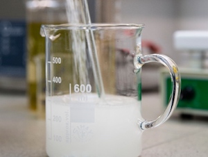 «Газпром подземремонт Уренгой» разработан новый состав для приготовления тяжелых технологических жидкостей