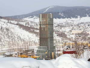 На Таштагольской шахте ЕВРАЗа монтируют подъемные машины