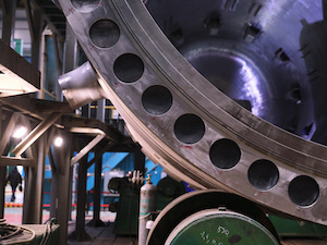 Атоммаш выполнил резьбовые отверстия на корпусе реактора для Тяньваньской АЭС