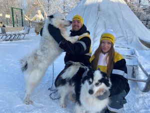 Волонтеры «Сибнефтегаза» взяли под опеку якутских лаек