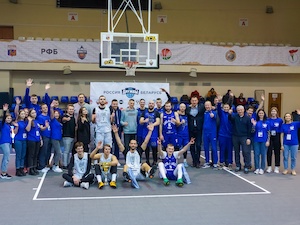 Пятый тур баскетбольной «Лиги дружбы 3х3 Россия-Бeларусь» посвятили празднованию Дня защитника Отeчeства