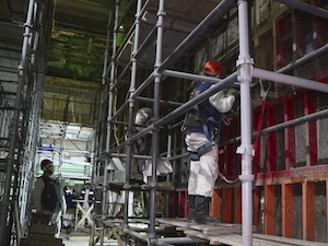 На радиохимическом заводе «Маяка» монтируют электропечь для остекловывания радиоактивных отходов