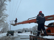 Непогода нарушила электроснабжение в южных районах Волгоградской области