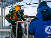 Спасатели отработали на тренажере Нововоронежской АЭС тушение пожара на электрооборудовании под напряжением