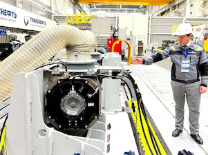 Челябинский завод «Транснефти» продемонстрировала электродвигатель для высокоскоростных поездов проекта Москва – Санкт-Петербург