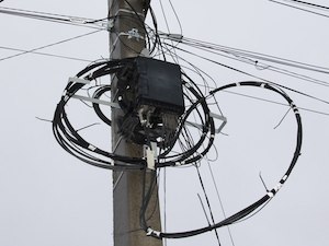 «Пензаэнерго» выявило более 4,5 тысяч незаконно размещенных линий связи на опорах ЛЭП