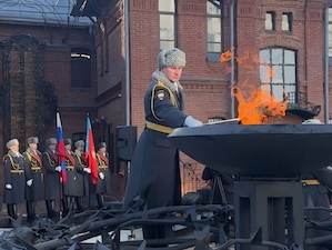 В Барнауле переведен на сетевой газ Вечный огонь мемориала в честь воинов-интернационалистов