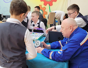 Энергетики Воткинской ГЭС помогли провести школьный «День науки» в Чайковском