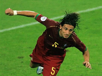 Футболист сборной Португалии подписал контракт с 