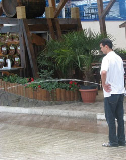 Женатые дядьки шутят или юмор в трикотановых штанишках