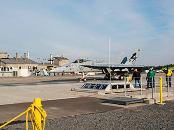 ВМС США приостановили испытания электромагнитной катапульты