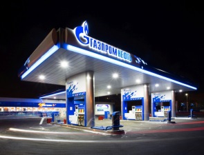 «Газпромнефть» в 2014 году на 9% увеличила продажу нефтепродуктов в сети АЗС