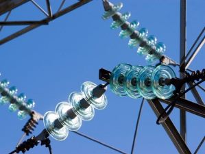 ФСК ЕЭС установит более 15 тысяч изоляторов из закаленного стекла на ЛЭП Северо-Запада