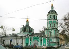 Исторический храм Святителя Николая в центре Москвы получил от «ОЭК» новую архитектурную подсветку