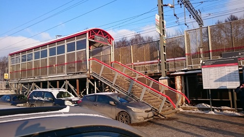 Тает в дымке город Химки - в Долгопрудный мне пора