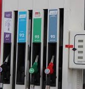 Нефть дешевеет - бензин в Новосибирске дорожает