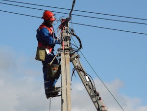 «Кировэнерго» подключило к электрическим сетям молочную ферму в Оричевском районе